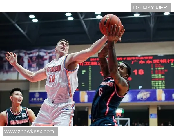 国米主帅普鲁佐：球队整体无弱点，目标冠军夺冠