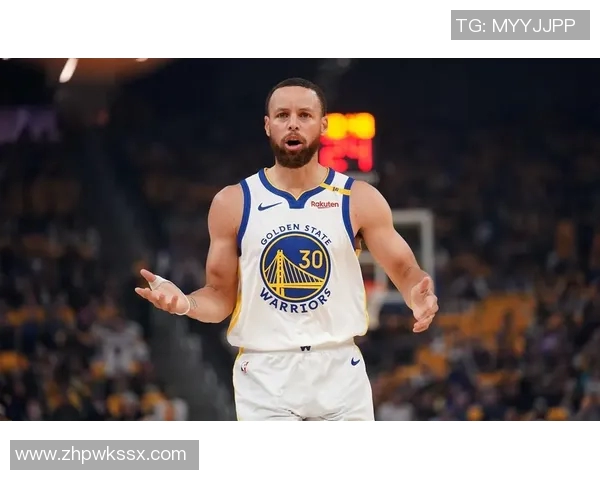 勇士大胜灰熊,库里狂砍35分,勇士再创辉煌 勇士大胜灰熊,库里狂砍35分,勇士再创辉煌