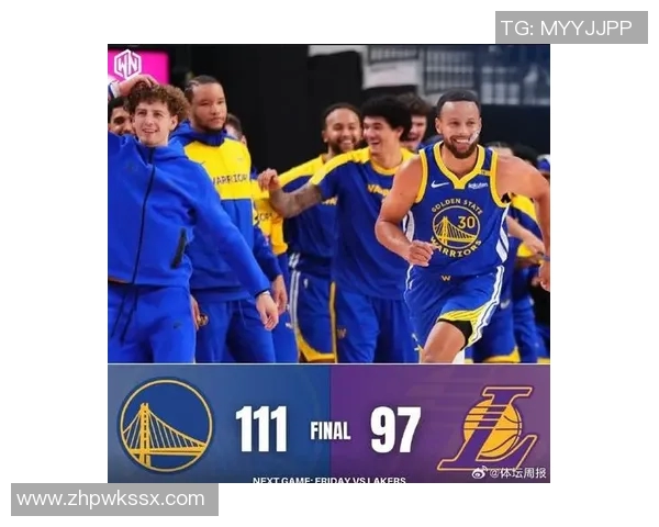 勇士击败湖人，库里砍下30分领先比赛，勇士豪取五连胜